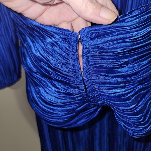 VTG George F Couture Plisse Pleated Fortuny Cobalt Blue Evening Gown Size: 12 - Picture 12 of 13